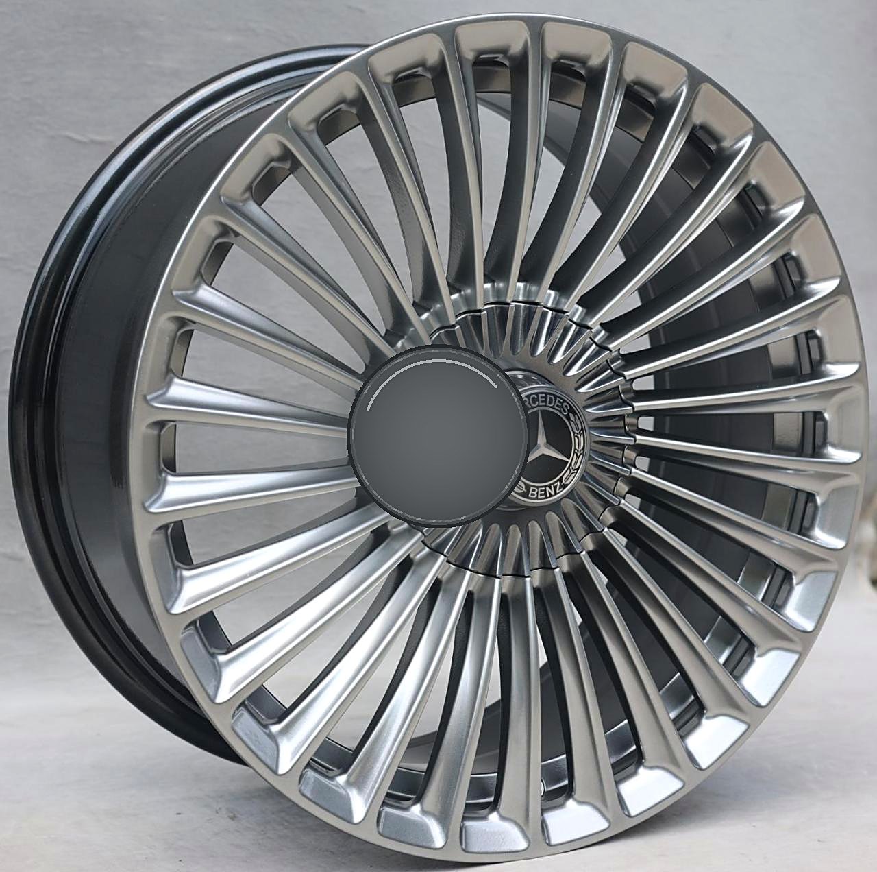 F66DX282 18 inch 5x114.3 wheel Bright Black